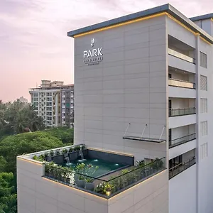 https://park-suites-by-radisson-east-fort-inn.kerala-hotels.net